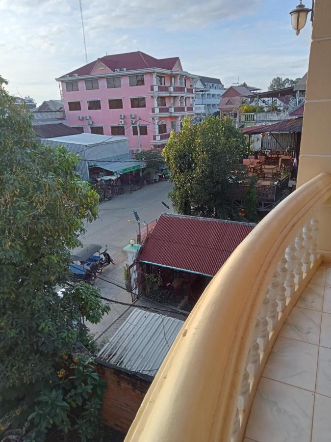 Makers Guesthouse Siem Reap Bagian luar foto