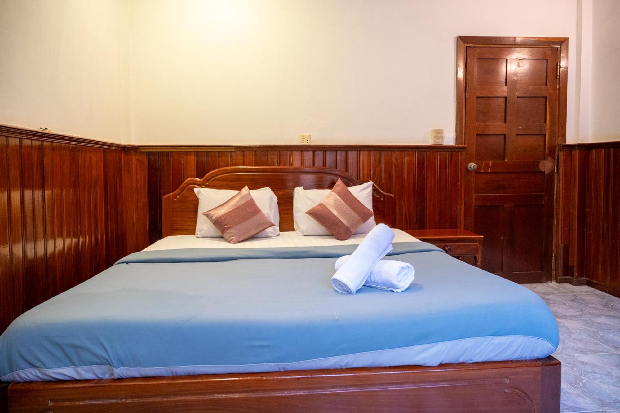 Makers Guesthouse Siem Reap Bagian luar foto