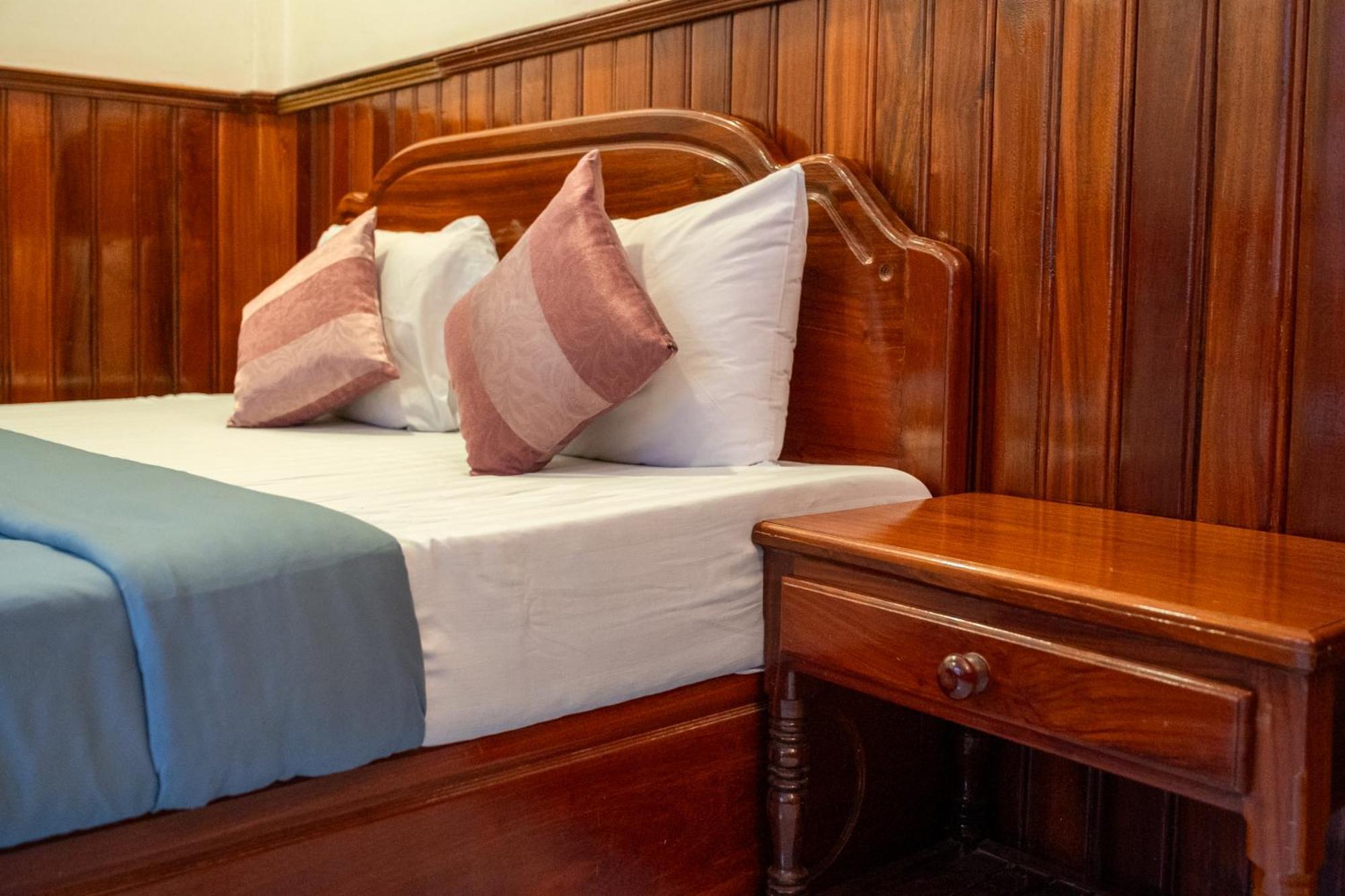 Makers Guesthouse Siem Reap Bagian luar foto